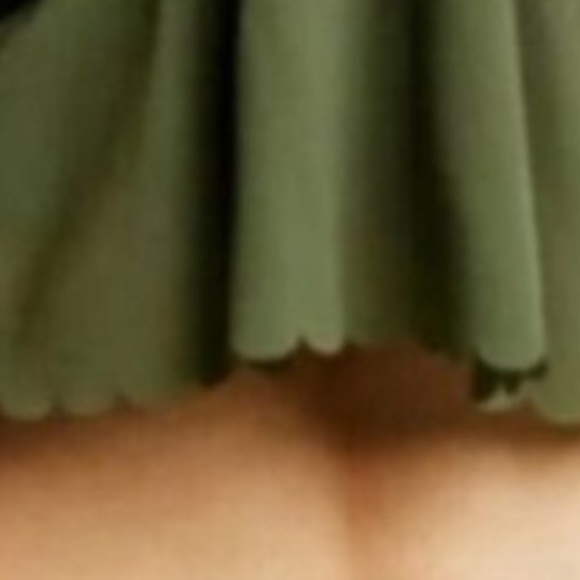 NEW Free People Movement SMALL Pretty lil running top Scallop Edge Army - Picture 5 of 7